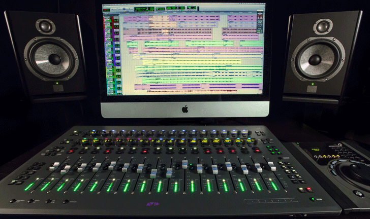 Avid Pro Tools S3 Desktop Control Surface