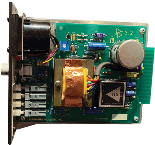 API 312 Microphone Preamp