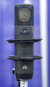 Stephen Paul Microphone